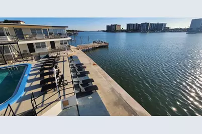 621 Bay Esplanade, Clearwater Beach, FL 33767 - Photo 24