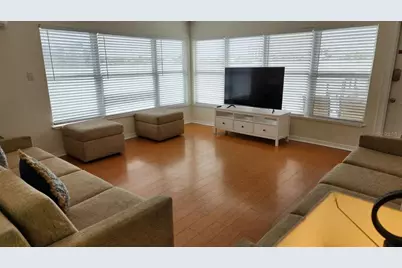 621 Bay Esplanade, Clearwater Beach, FL 33767 - Photo 2