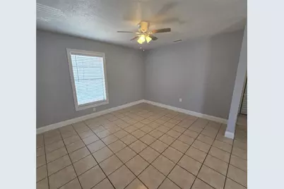 5720 N Lincoln Avenue #D, Tampa, FL 33614 - Photo 4