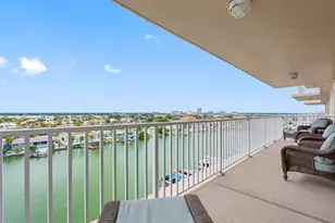 223 Island Way, Clearwater Beach, FL 33767 - Photo 6
