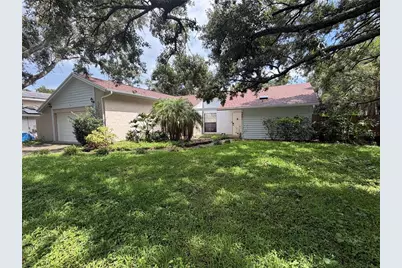 4601 Farmhouse Drive, Tampa, FL 33624 - Photo 2