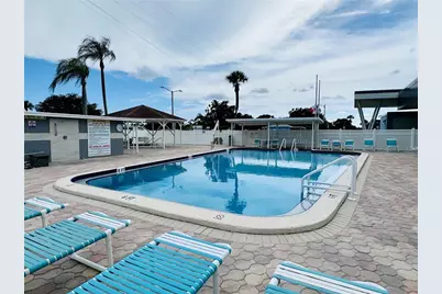 1100 Belcher Road S #727, Largo, FL 33771 - Photo 32