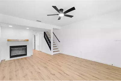 8711 Cobbler Place, Tampa, FL 33615 - Photo 6
