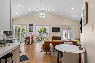 1500 9th Ave N, Saint Petersburg, FL 33705 - Photo 4