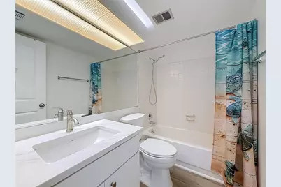6537 Cape Hatteras Way NE #2, Saint Petersburg, FL 33702 - Photo 18