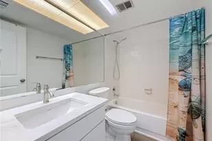 6537 Cape Hatteras Way NE, Saint Petersburg, FL 33702 - Photo 18