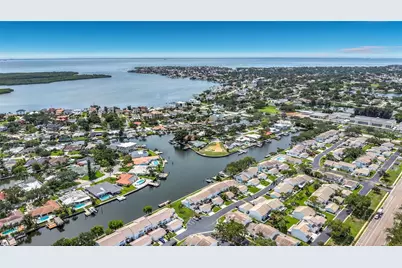 6537 Cape Hatteras Way NE #2, Saint Petersburg, FL 33702 - Photo 70