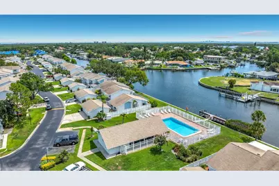 6537 Cape Hatteras Way NE #2, Saint Petersburg, FL 33702 - Photo 68