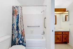 6537 Cape Hatteras Way NE, Saint Petersburg, FL 33702 - Photo 36