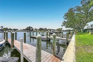 6537 Cape Hatteras Way NE, Saint Petersburg, FL 33702 - Photo 52