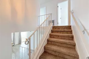 6537 Cape Hatteras Way NE, Saint Petersburg, FL 33702 - Photo 20