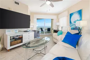 11605 Gulf Blvd, Treasure Island, FL 33706 - Photo 4