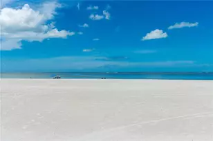11605 Gulf Blvd, Treasure Island, FL 33706 - Photo 32