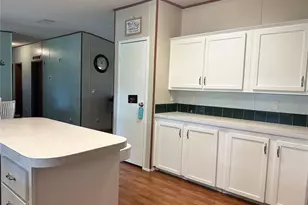 8528 Avon Lady Pl, Plant City, FL 33567 - Photo 12