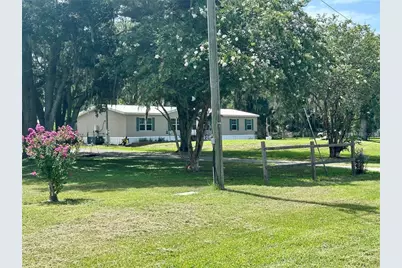 8528 Avon Lady Place, Plant City, FL 33567 - Photo 2
