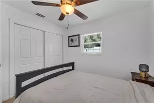 3295 57th St N, Saint Petersburg, FL 33710 - Photo 28