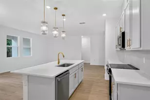1634 Cane Bamboo Dr, Saint Cloud, FL 34771 - Photo 10