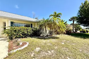 95 White Marsh Ln, Rotonda West, FL 33947 - Photo 8