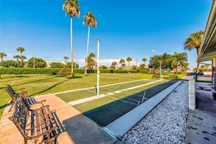 5555 Gulf Blvd, Saint Pete Beach, FL 33706 - Photo 36