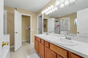 11531 Misty Isle Ln, Riverview, FL 33579 - Photo 16