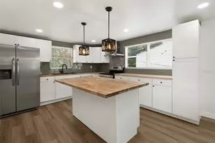 2329 W Beach St, Tampa, FL 33607 - Photo 16