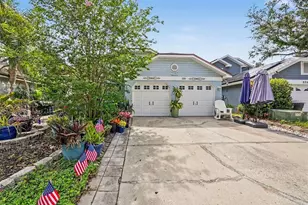 2250 Springwood Cir W, Clearwater, FL 33763 - Photo 2