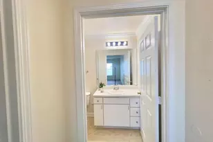 18469 Bridle Club Dr, Tampa, FL 33647 - Photo 46