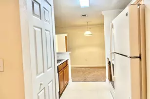 18469 Bridle Club Dr, Tampa, FL 33647 - Photo 30