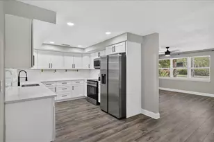 1779 Union St, Clearwater, FL 33755 - Photo 10