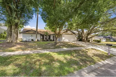 2721 Briarpatch Drive, Valrico, FL 33596 - Photo 2