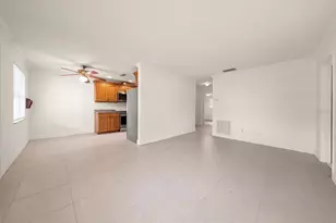 3223 Dryer Ave, Largo, FL 33770 - Photo 14