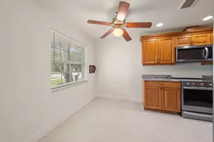 3223 Dryer Ave, Largo, FL 33770 - Photo 12