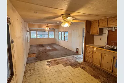 5042 76th Street N, Saint Petersburg, FL 33709 - Photo 8