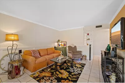 12510 Noreast Lake Drive, Tampa, FL 33612 - Photo 10