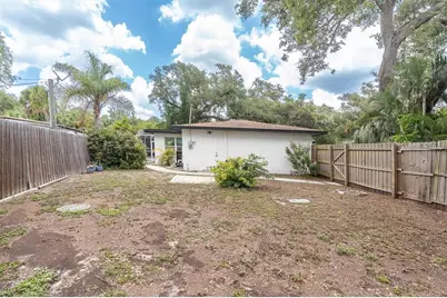4986 Woodland Drive, Saint Petersburg, FL 33708 - Photo 32