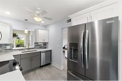 1 Windrush Boulevard #63, Indian Rocks Beach, FL 33785 - Photo 4