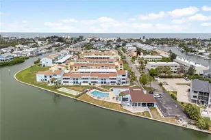 1 Windrush Blvd, Indian Rocks Beach, FL 33785 - Photo 38