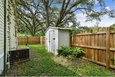 10607 Bay Hills Circle, Thonotosassa, FL 33592 - Photo 30