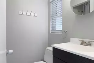 6355 23rd Ave N, Saint Petersburg, FL 33710 - Photo 28