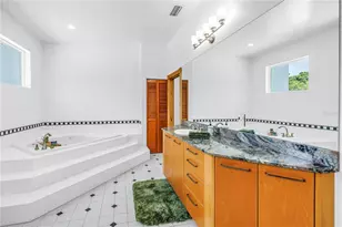 2280 Pinellas Point Dr S, Saint Petersburg, FL 33712 - Photo 58