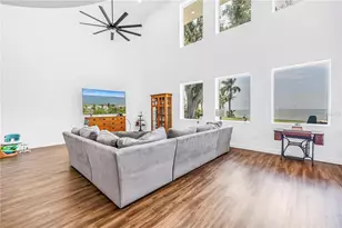 2280 Pinellas Point Dr S, Saint Petersburg, FL 33712 - Photo 30