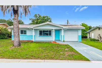 890 7th Avenue NE, Largo, FL 33770 - Photo 1