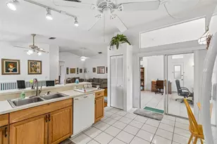 5160 Spike Horn Dr, New Port Richey, FL 34653 - Photo 14