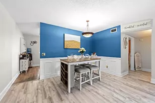 2416 World Pkwy Blvd, Clearwater, FL 33763 - Photo 10