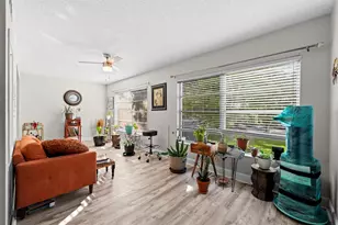 2416 World Pkwy Blvd, Clearwater, FL 33763 - Photo 12