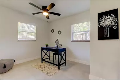10932 Village Green Avenue, Seminole, FL 33772 - Photo 22