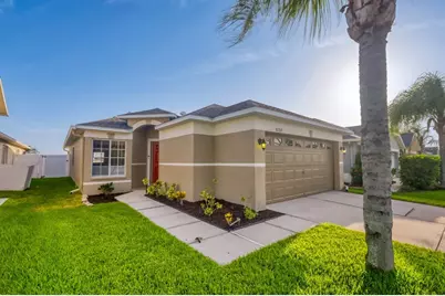 31209 Masena Drive, Wesley Chapel, FL 33545 - Photo 2