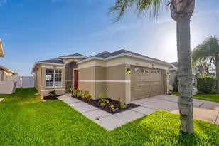 31209 Masena Dr, Wesley Chapel, FL 33545 - Photo 2