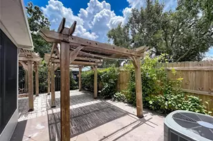 11109 Bramblebrush St, Tampa, FL 33624 - Photo 66