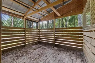 346 Ranch Rd, Tarpon Springs, FL 34688 - Photo 52